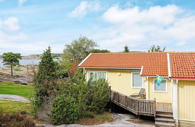 8 person holiday home in STRÖMSTAD