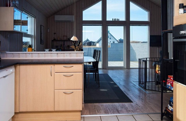 8 person holiday home in Harboøre
