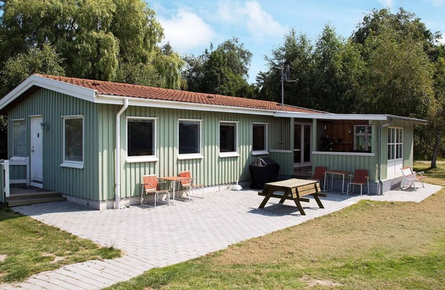 8 person holiday home in Stege-By Traum