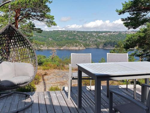 8 person holiday home in Risør-By Traum