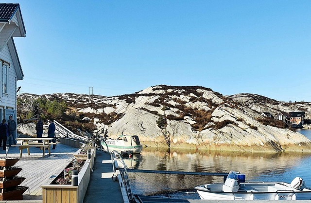 8 person holiday home in Urangsvåg