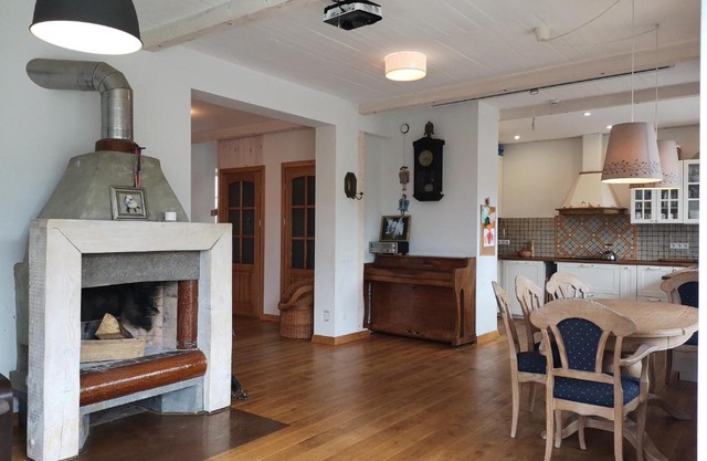 9 min from Palanga! luxury house on the river and sauna