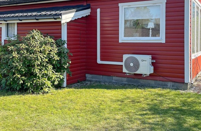 9 person holiday home in SÖLVESBORG