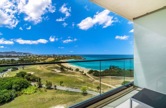 A-1103 Beautiful two bedroom apartment overlooking Mullet Bay Beach