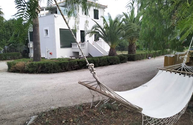 A 2 level sea-view villa 50 steps from the beach in the famous Galaxidi.