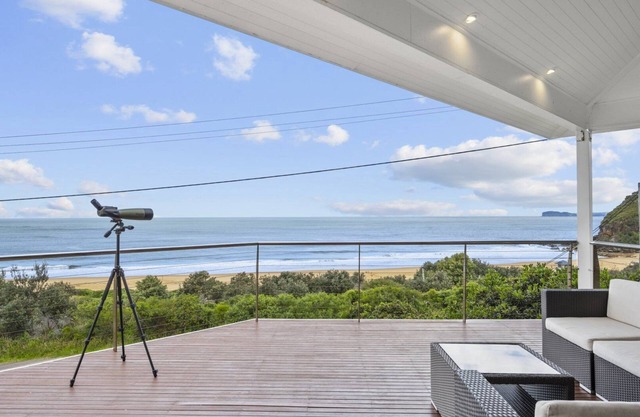 'A Beachside Getaway 13' by Accom Holidays