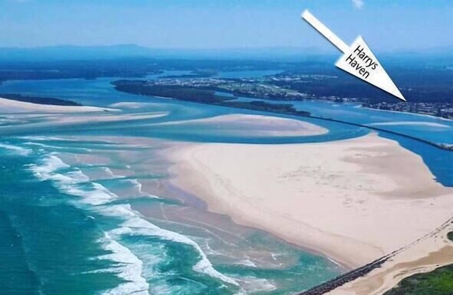 A beautiful coastal getaway close to everything!