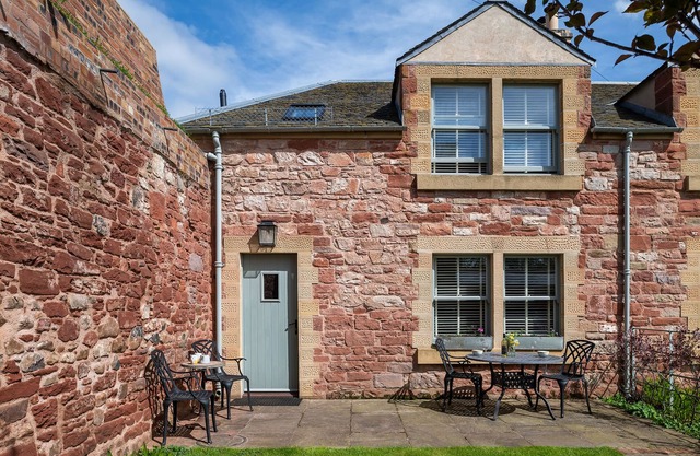 A beautiful cottage with a homely feel and flexible sleeping arrangements