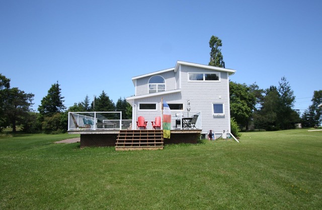 A beautiful property on the doorstep to the best beaches and ntl parks in PEI!