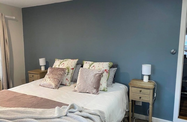 A Cottage of comfort on historic farm -Long John Cottage n