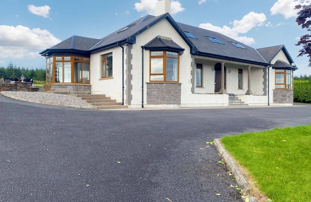 A Country Escape Set amongst Natures Beauty in Scenic West Waterford, Ireland