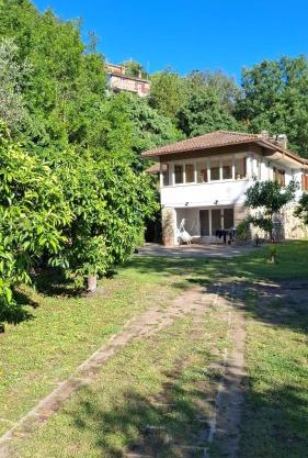 A due passi dal lago