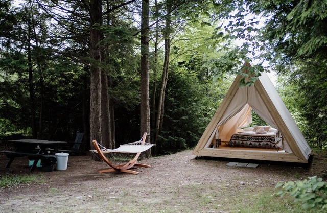 A-Frame Site 2 | Queen Bed | Pond View