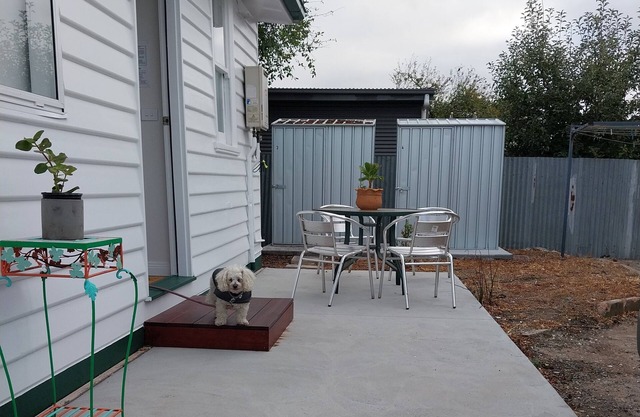 A getaway near the Grampians. Brides & group bookings welcome! Pet friendly.