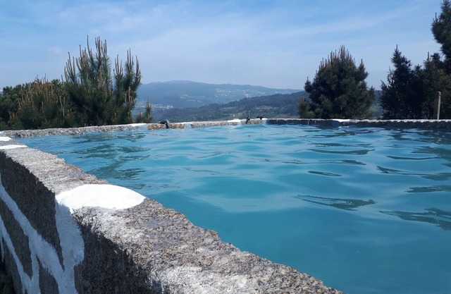 A Guesthouse With a View in a Fruit Farm in the Douro Valley