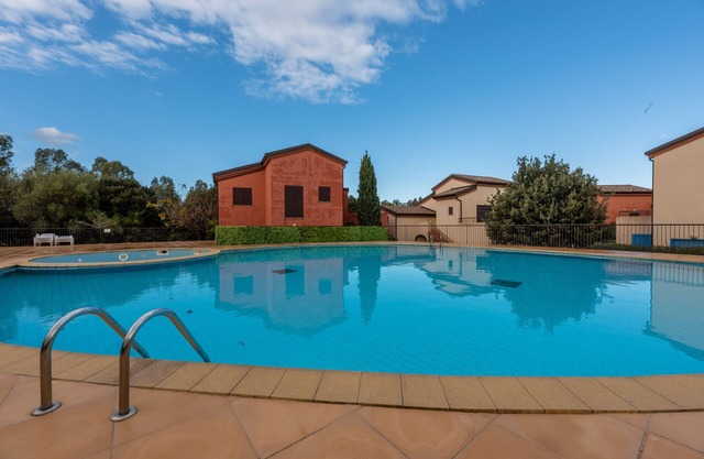 A Muredda di Lozari - One Bedroom Apartment, Sleeps 4