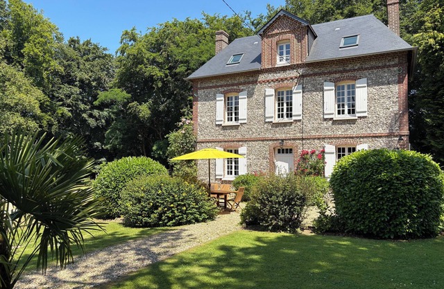 A natural oasis close to the sea and Etretat