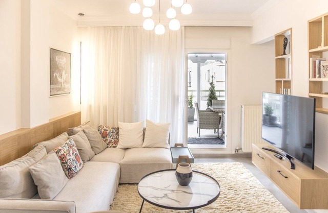 A penthouse apartment near the seaside (Nea Paralia)