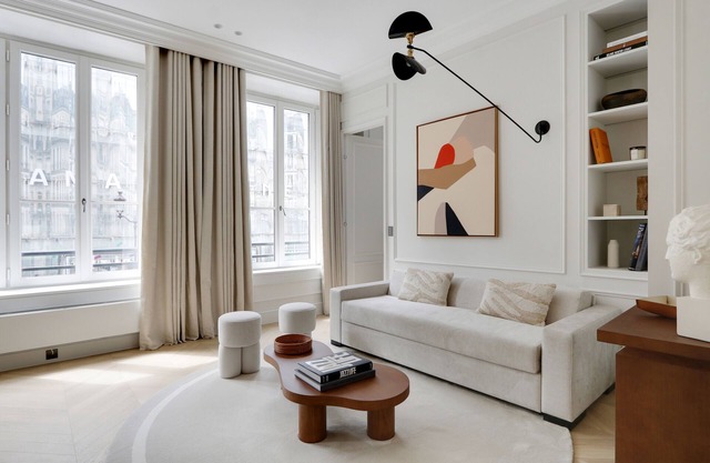 A Prestigious 2BR/2BA with Services - Louvre-Rivoli II