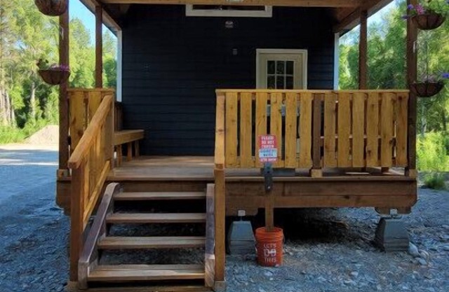 A Tiny Home in Trapper Creek, AK