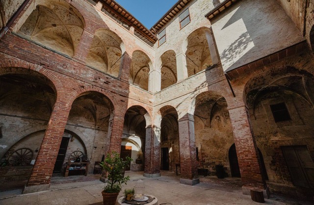 ABBEY OF THE SEVEN BROTHERS Fratres Farmhouse - Felicis Apartment