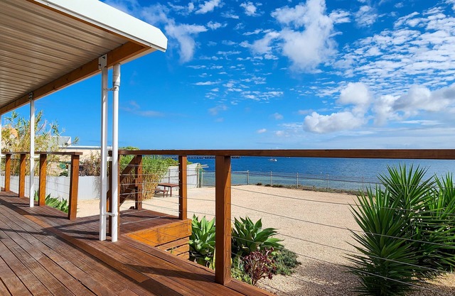 Absolute Waterfront Holiday Home