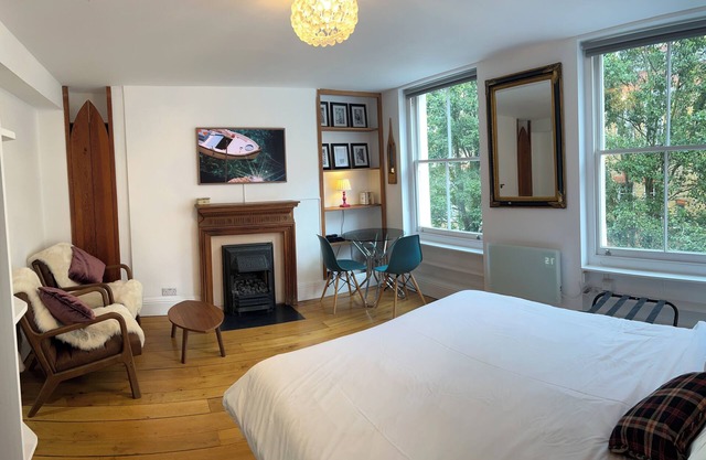 Absolutely Fabulous Fitzrovia studio with early check-in 🇬🇧