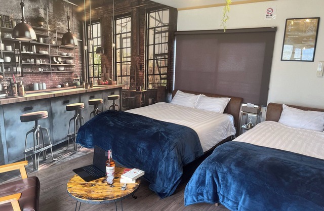 Accommodates 13 people Convenient access to Nagoya, Nagashima, and Ise 3 free parking spaces Family size guesthouse with terrace