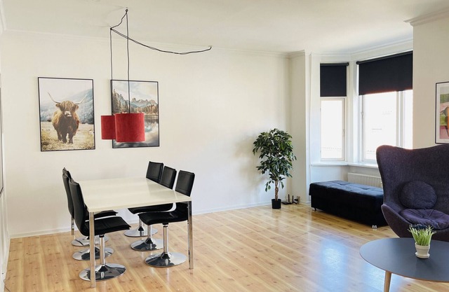 aday - Beautiful Central 2 Bedroom Apartment in Randers