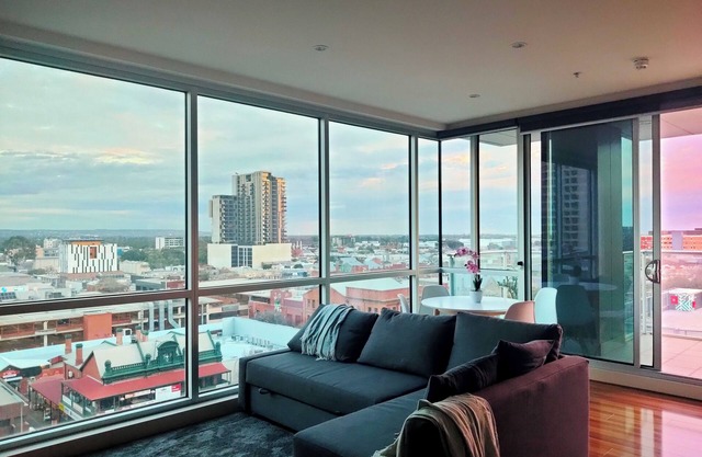 Adelaide Central Skyline Panoramic Suite