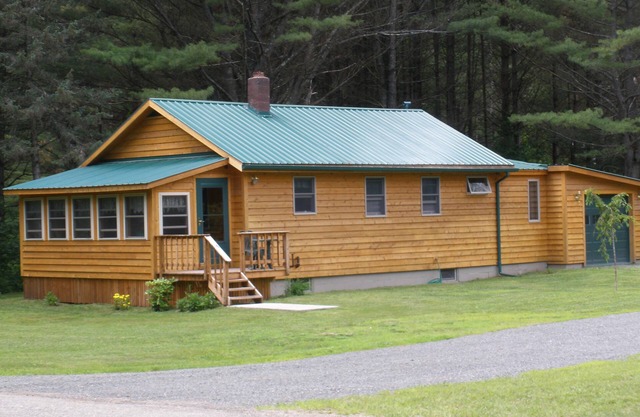 ADIRONDACK FUN - HIKE, KAYAK, EXPLORE, MAKE SMORES, R&R