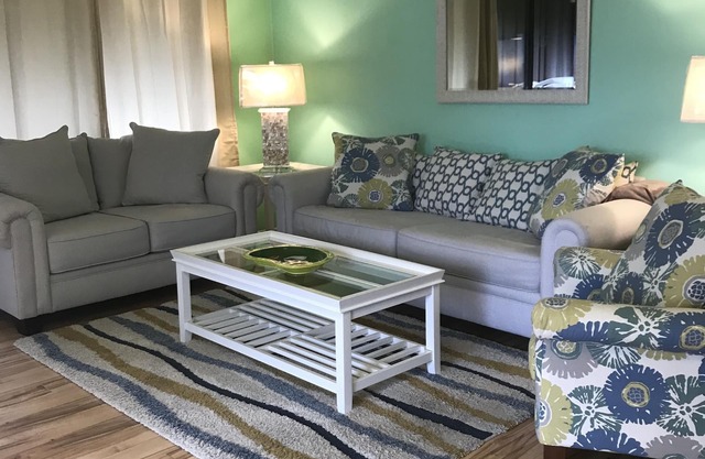 ADORABLE 2BR/2BA CONDO IN SAFE, QUIET RESORT SETTING