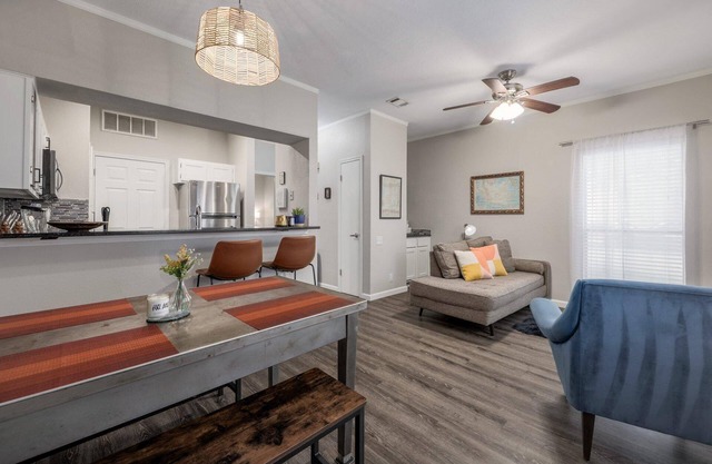 Adorable one bedroom condo just steps from downtown.