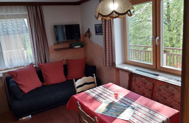 Adventure vacation on a farm - modern apartment with a wonderful view of the Yspertal