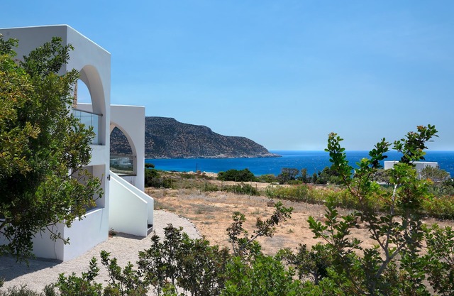 AELIA LUXURY VILLA IN A PRIVATE ESTATE IN ARDANI KARPATHOS