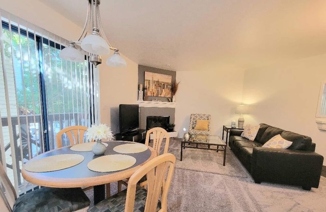 AFFORDABLE DTC CONDO - 2ND FLOOR