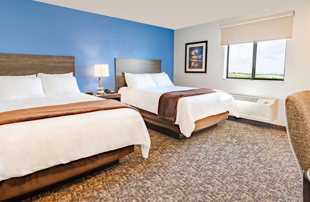 Affordable Room with Kitchen Near Mandalay Bay Convention Center