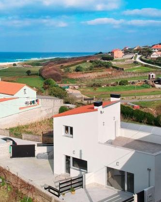 AG Casa do Ramon en Playa Razo con patio exterior