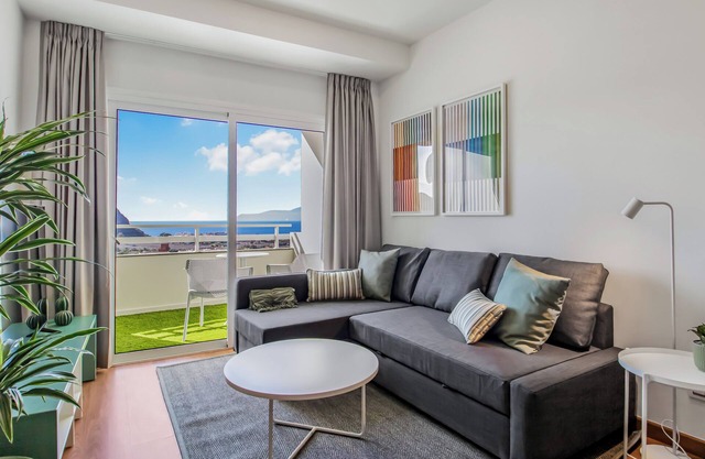 Agaete Shine Suites 303