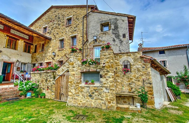 Agriturismo "Antico Borgo"