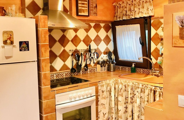 Agrotourism. Rural house in Teruel