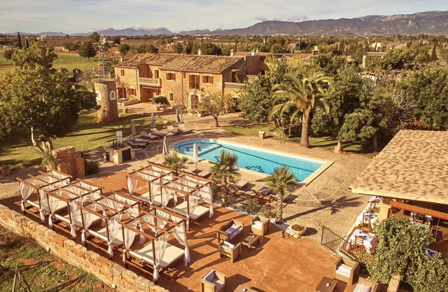 Agroturismo Es Quatre Cantons