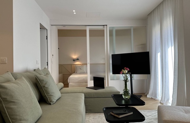 Aionion Residences by K&K - Vassili Luxury Residence