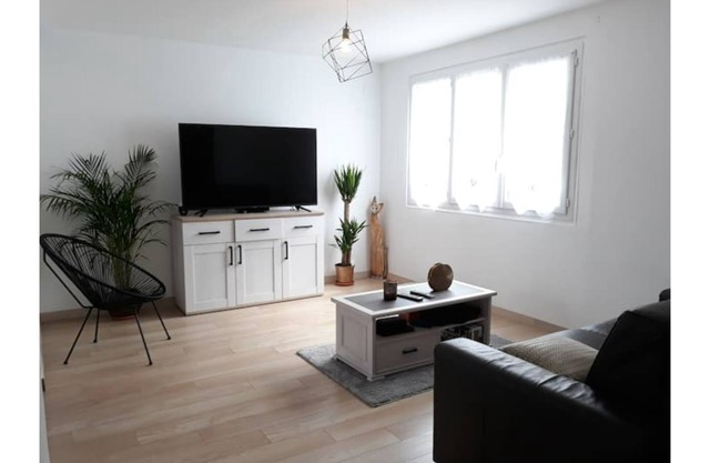 Air-conditioned house 3 min from Carcassonne, swimming pool