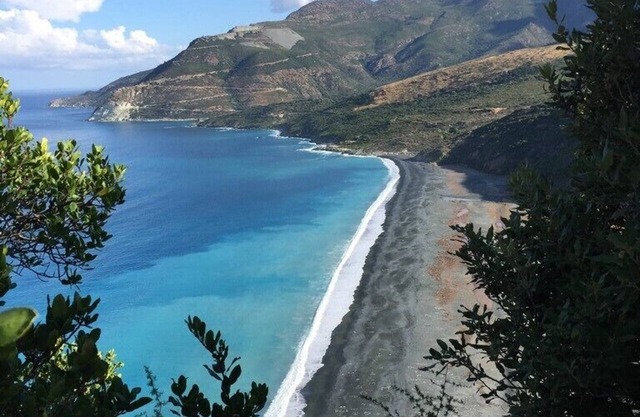 Ajola, haven of peace in the Corsican cap