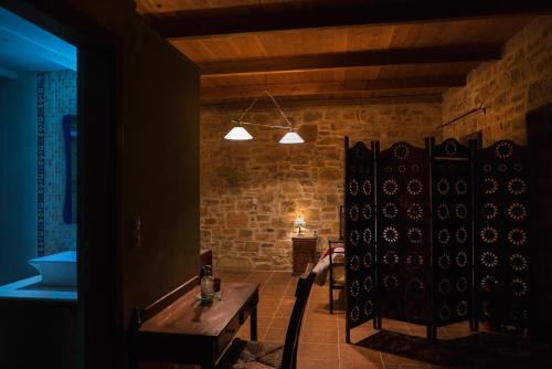 Akros Oreon Apartment Voliares