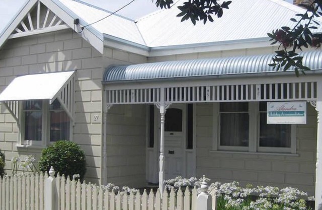 ALANDRA - Light Filled | Centrally Located | Heating