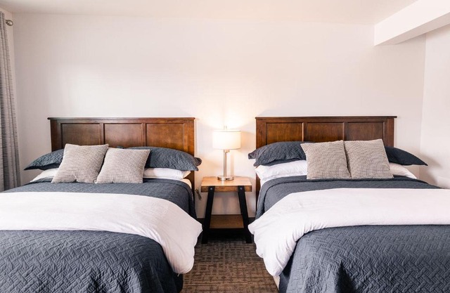 Alaska Frontier Inn
