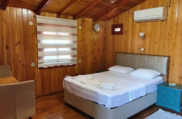 Albatross Dağ Evleri Butik Otel