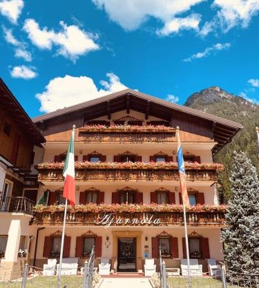 Albergo Garnì Ajarnola